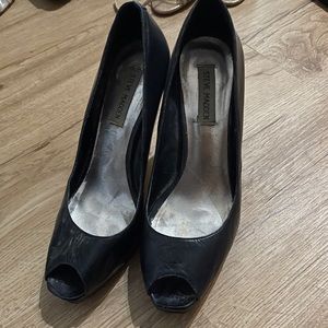 Steve Madden Black Pumps